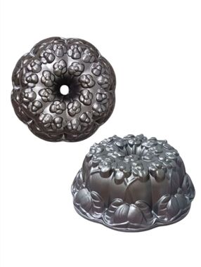 Vintage Nordic Ware Violet Field Bundt Pan Non-Stick Cast Aluminum Bakeware